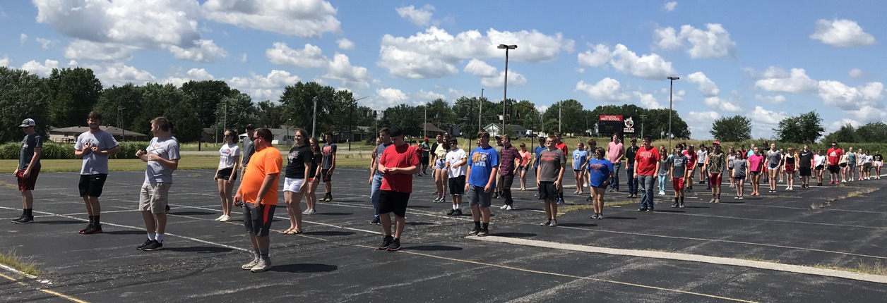 Chillicothe Marching Hornets Practicing For New School Year