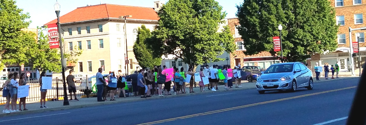 Peaceful Protest In Chillicothe Thursday Evening