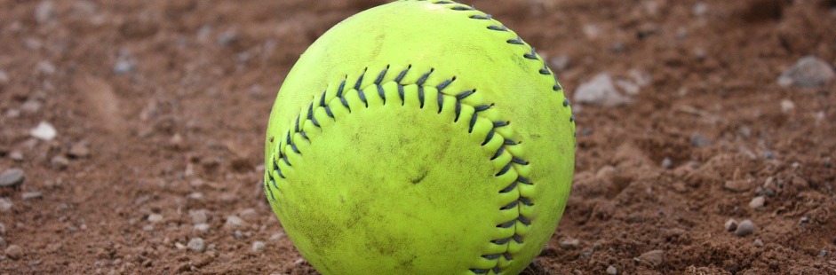 CMS Softball Goes 1-1 At The Macon Tournament