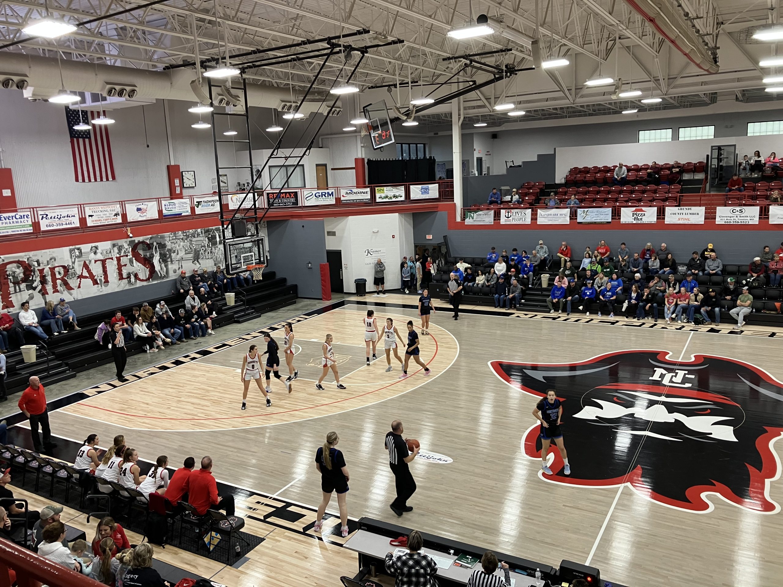 Lady Hornets Lose To Waukee Northwest In Holiday Hoops