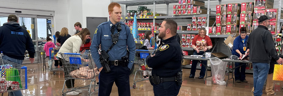 Chillicothe Kiwanis Club Shop With A Cop