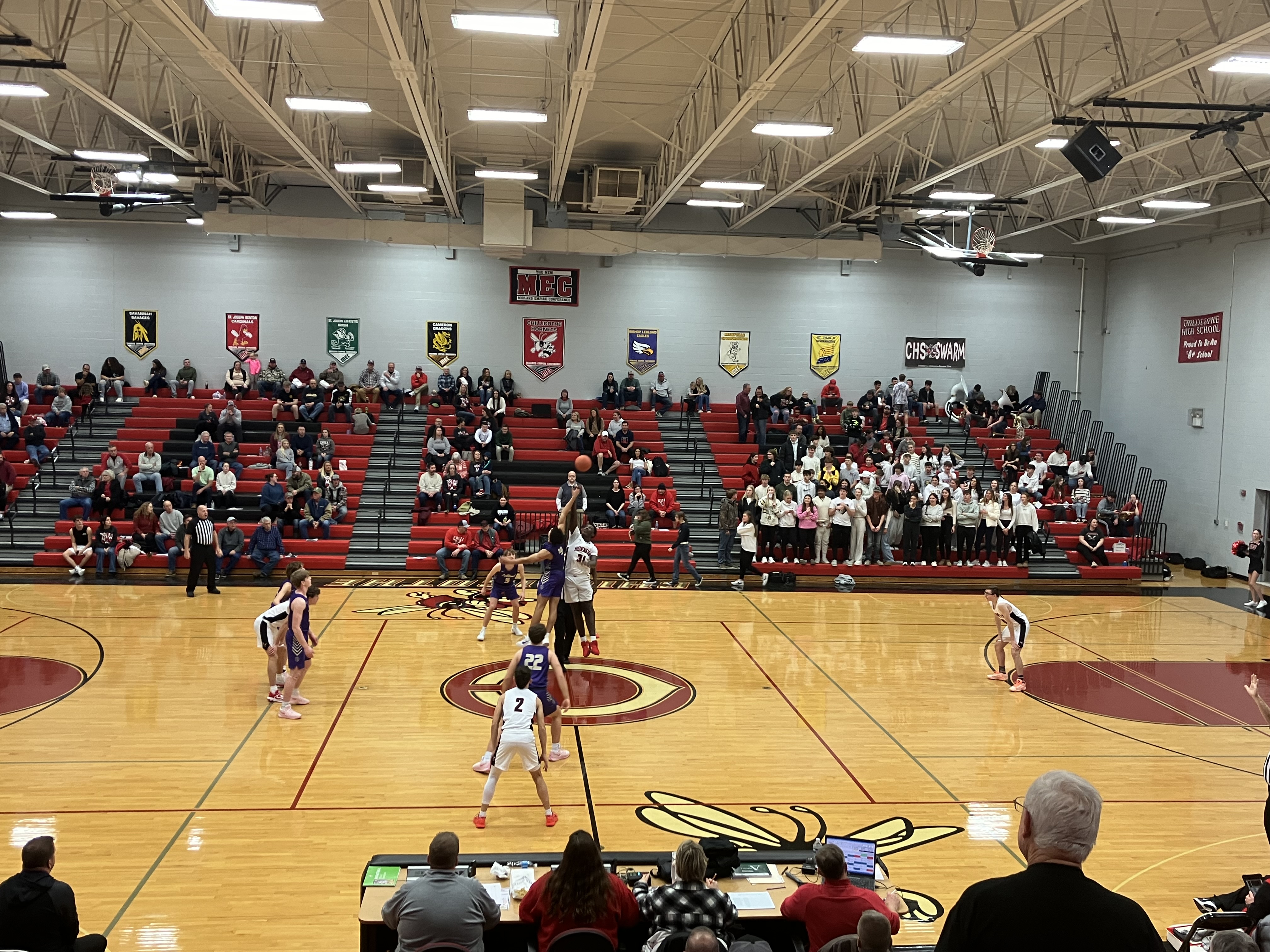 Bishop Leblond Beats Hornets Boys Basketball Team In First MEC Contest