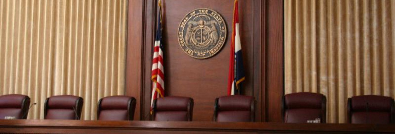 Carrollton Attorney Suspended By Missouri Supreme Court - KCHI